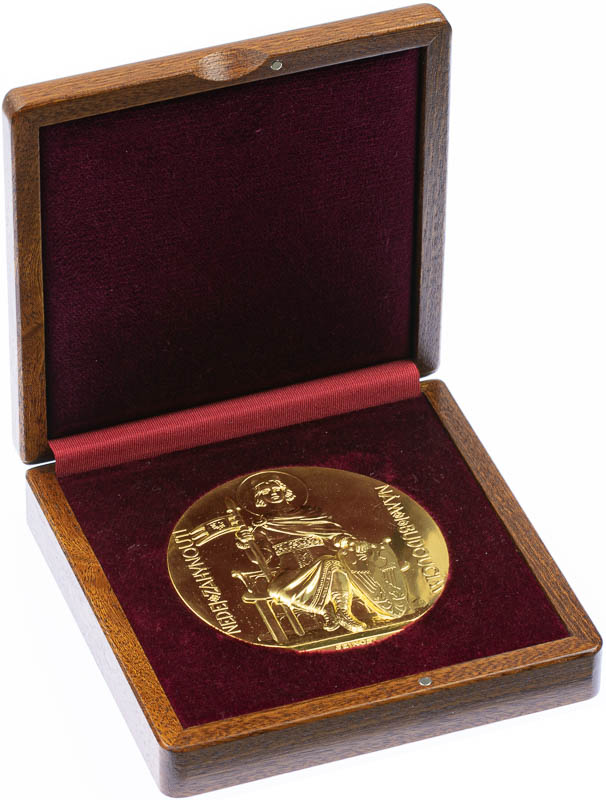 Coin-front