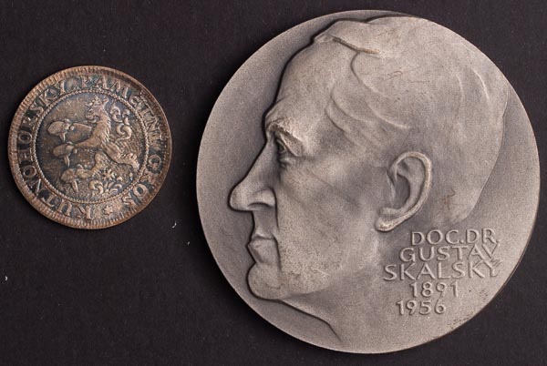 Coin-front